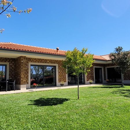 Jardim Das Oliveiras - Suites Com Vista Ponte de Lima Luaran gambar